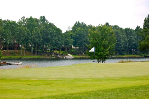 FawnLake18greenwithlake